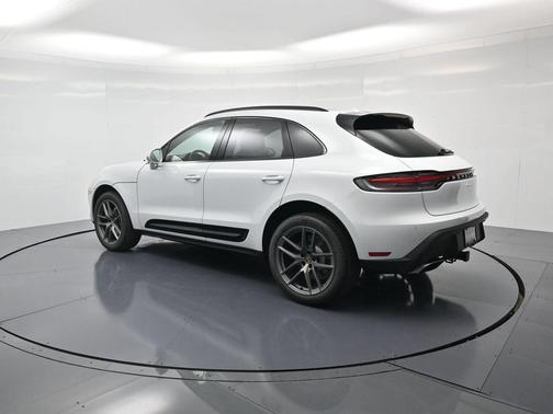 White 2026 Porsche Macan Base
