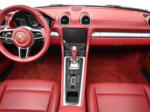 2021 Porsche 718 Boxster 