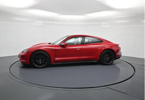 2025 Porsche Taycan GTS