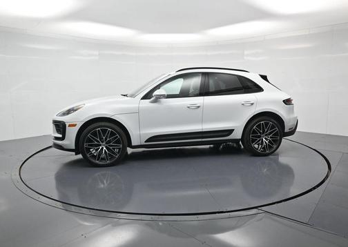 2024 Porsche Macan 