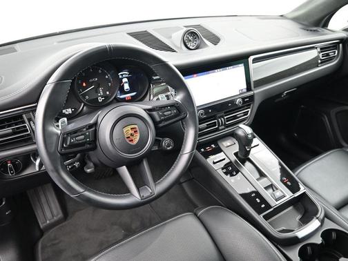 2023 Porsche Macan GTS