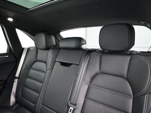 2023 Porsche Macan GTS