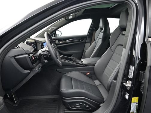 2026 Porsche Panamera Turbo