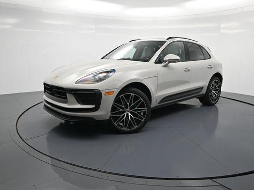 2026 Porsche Macan T