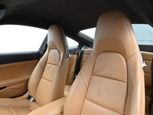 2016 Porsche 911 Carrera GTS