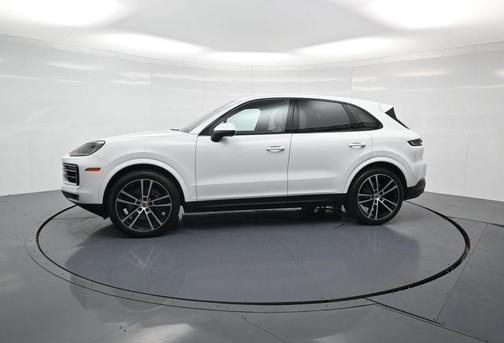 2025 Porsche Cayenne Base