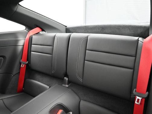 2025 Porsche 911 Carrera