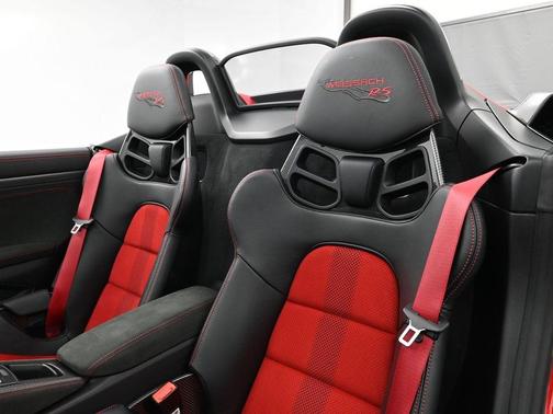 2024 Porsche 718 Spyder RS