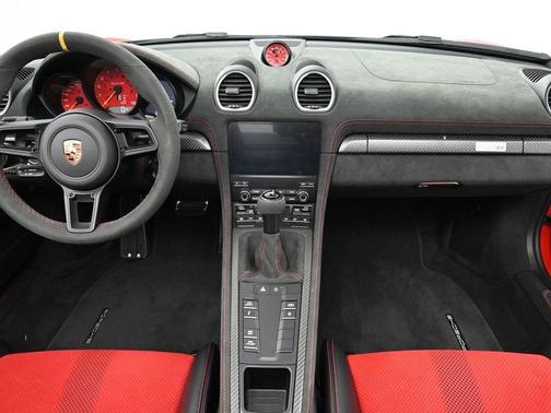 2024 Porsche 718 Spyder RS