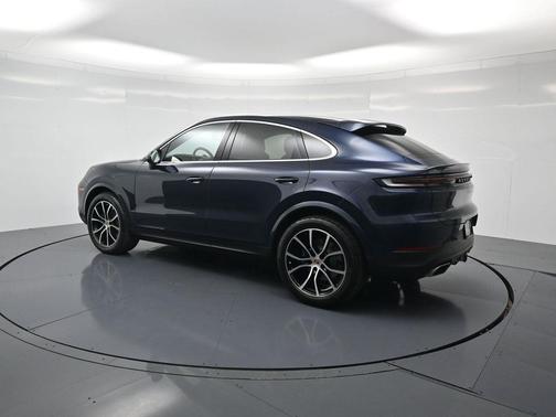 2025 Porsche Cayenne AWD