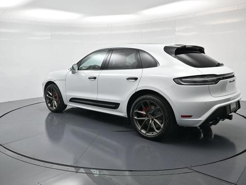 2026 Porsche Macan GTS