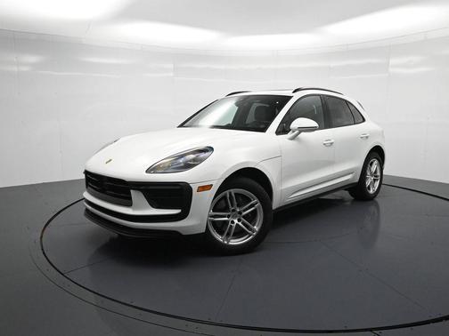 2023 Porsche Macan 
