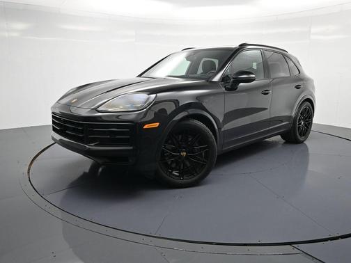 2024 Porsche Cayenne Base
