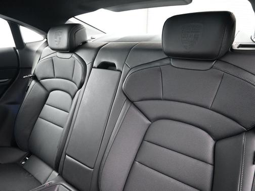 2021 Porsche Taycan 4S