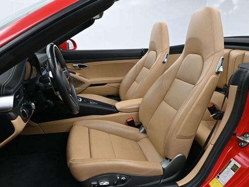 2019 Porsche 911 Carrera 4S