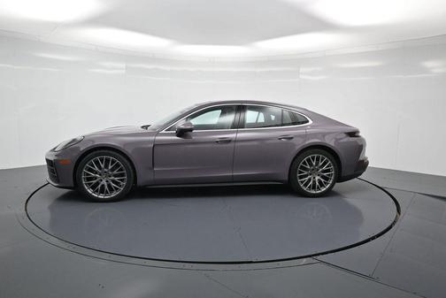 2025 Porsche Panamera Base
