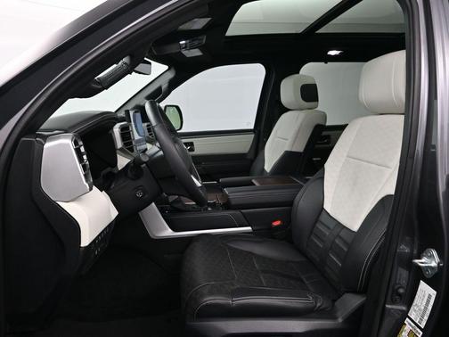 2025 Toyota Sequoia Capstone