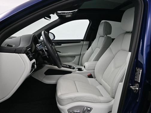 2023 Porsche Macan GTS