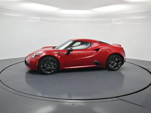 2017 Alfa Romeo 4C Base