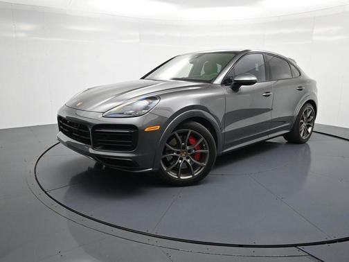 2023 Porsche Cayenne GTS