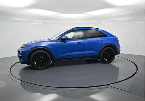 2026 Porsche Macan Turbo