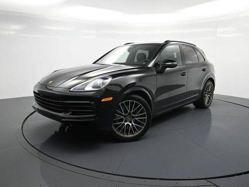2023 Porsche Cayenne Platinum Edition
