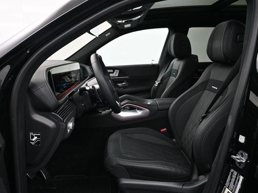 2026 Mercedes-Benz AMG GLS 63 Base