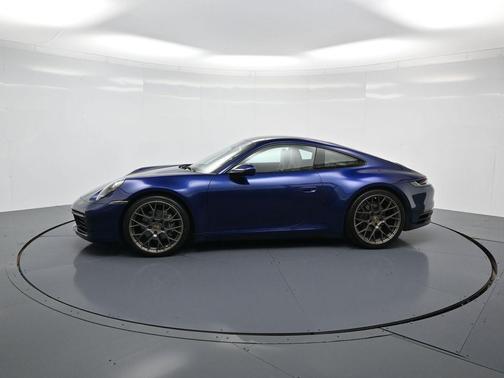 2020 Porsche 911 Carrera