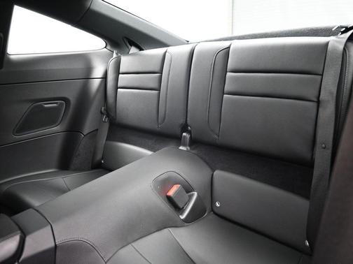 2020 Porsche 911 Carrera