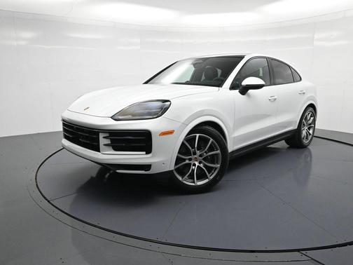 2026 Porsche Cayenne AWD