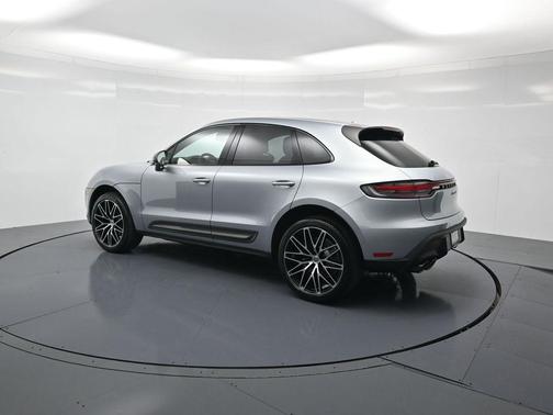 2026 Porsche Macan T