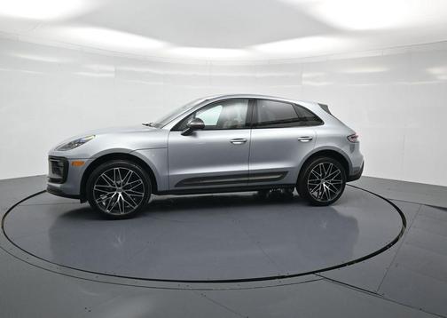 2026 Porsche Macan T