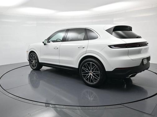 2026 Porsche Cayenne Base
