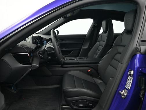 2026 Porsche Taycan 4