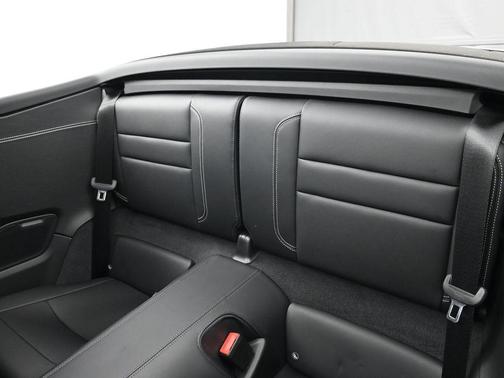 2025 Porsche 911 Carrera