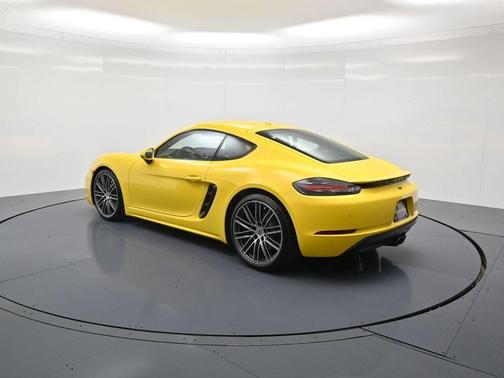 2025 Porsche 718 Cayman 