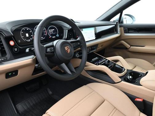 2026 Porsche Cayenne AWD