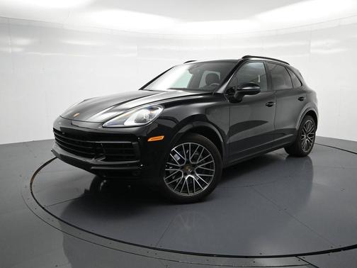 2022 Porsche Cayenne 