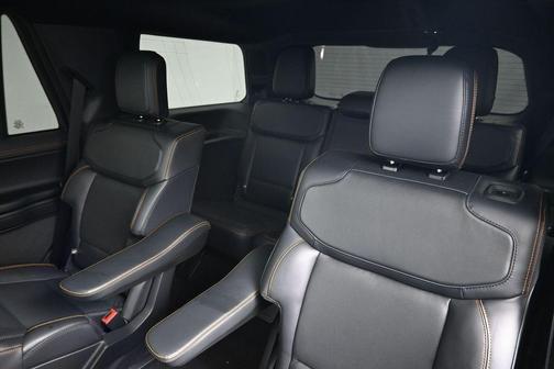 Space Silver 2025 Ford Expedition Tremor
