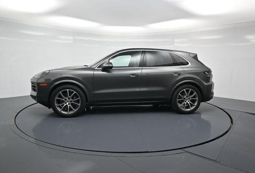 2025 Porsche Cayenne Base