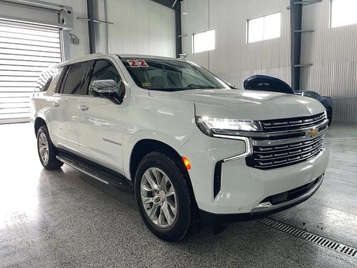 2023 Chevrolet Suburban Premier