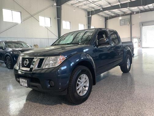 Arctic Blue Metallic 2019 Nissan Frontier SV