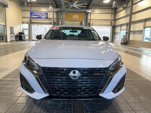 2024 Nissan Altima SR Intelligent AWD