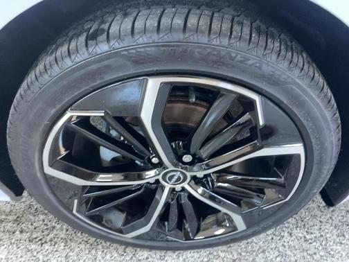 2025 Nissan Altima SR AWD