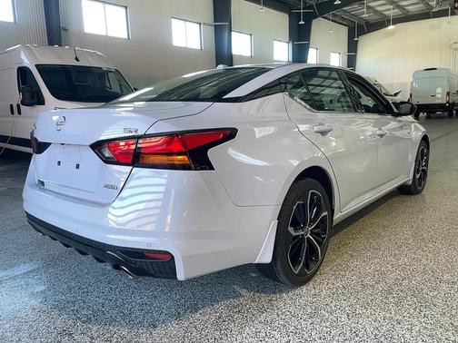 2025 Nissan Altima SR AWD