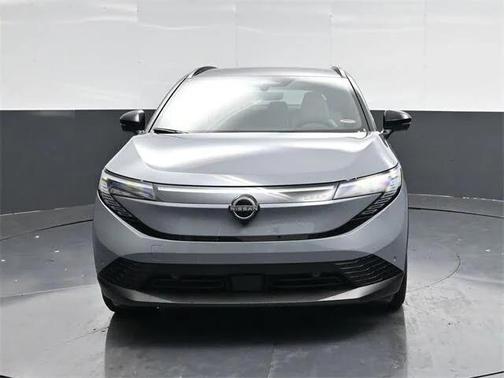 2026 Nissan Leaf PLATINUM+