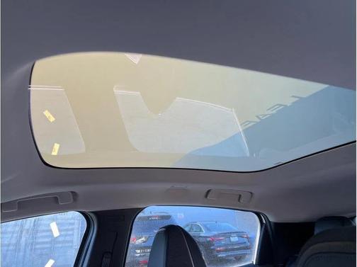 2026 Nissan Leaf PLATINUM+