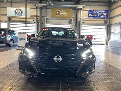 2025 Nissan Altima SR AWD