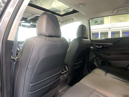 Magnetite Gray Metallic 2025 Subaru Outback Touring