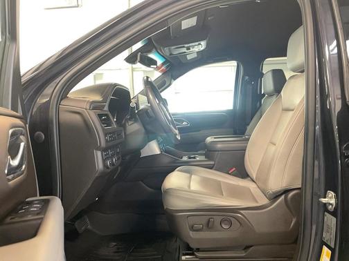 2022 Chevrolet Suburban 4WD Z71